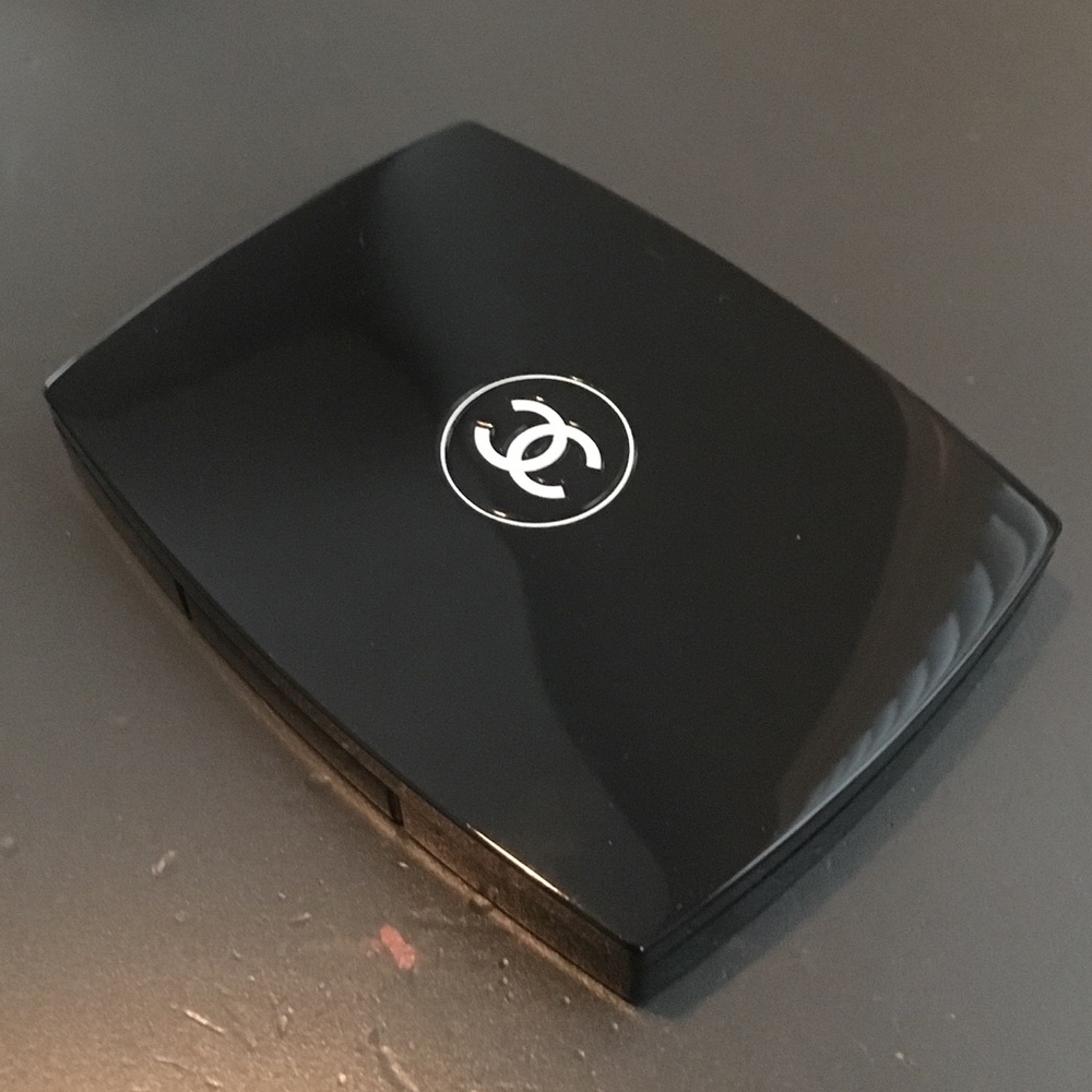 Chanel eye & lip palette